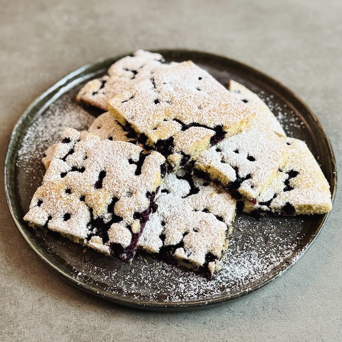 Bublanina mit Blaubeeren